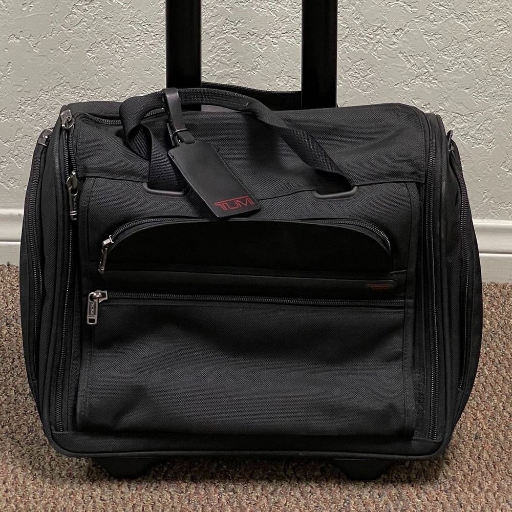 TUMI Alpha Wheeled Weekender Luggage Bag 22051D4